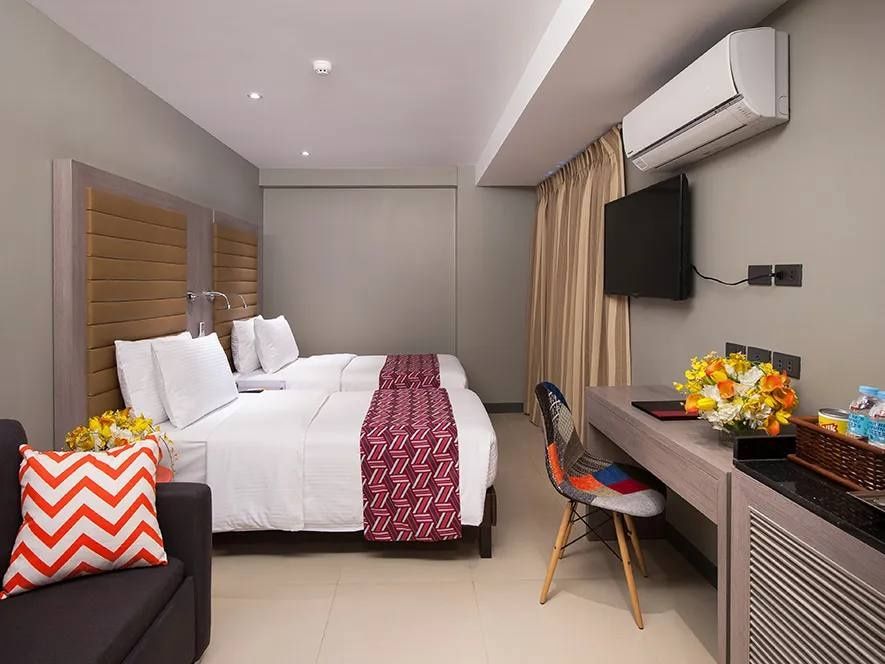 Kunlik kvartira, mehmonxona bez zaks