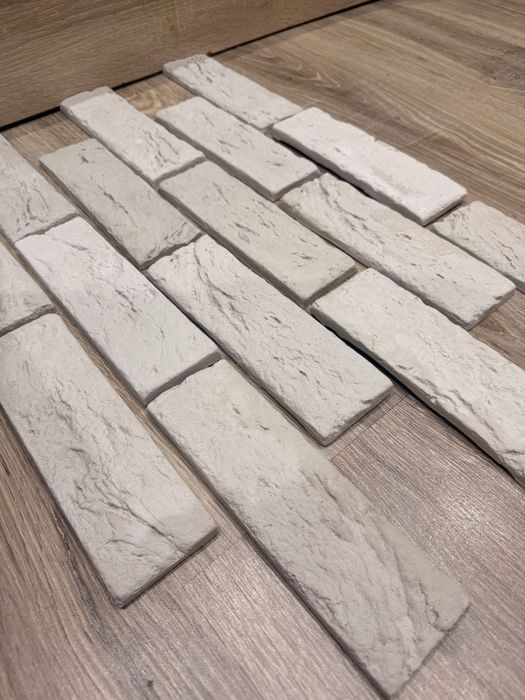 Тухли от гипс за стена