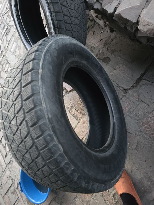 Шины Bridgestone 265/65R17