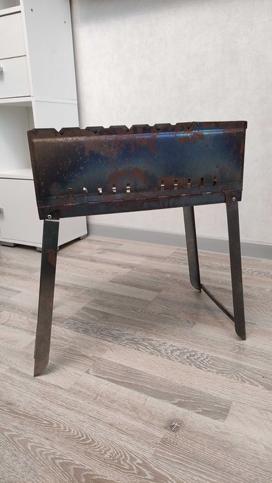 Мангал складной для дачи и пикников + 2 шампура