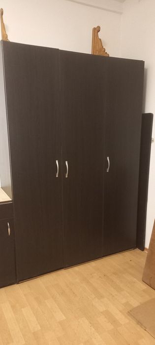 Vanzare sigonier 3 usi