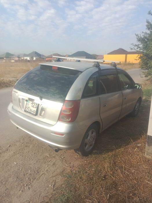 Продам Тойота Надия