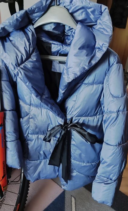 Продава дамски якета