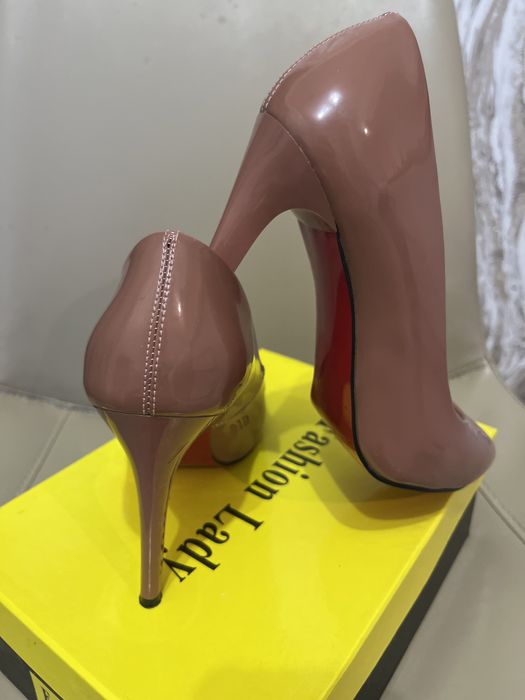 Продам туфли, производство Турция