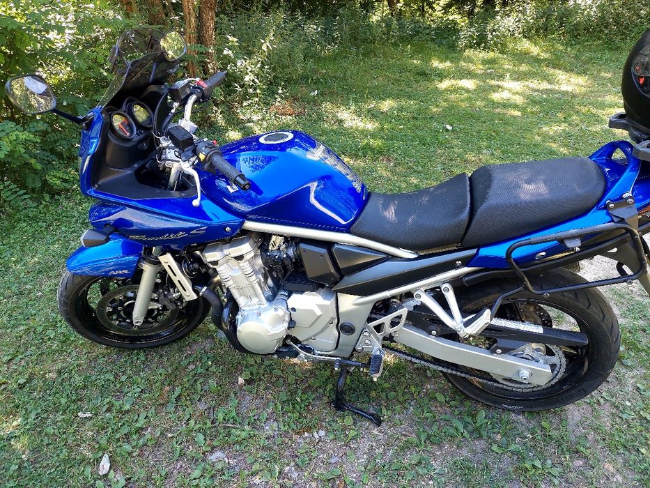 Motocicleta Suzuki GSF