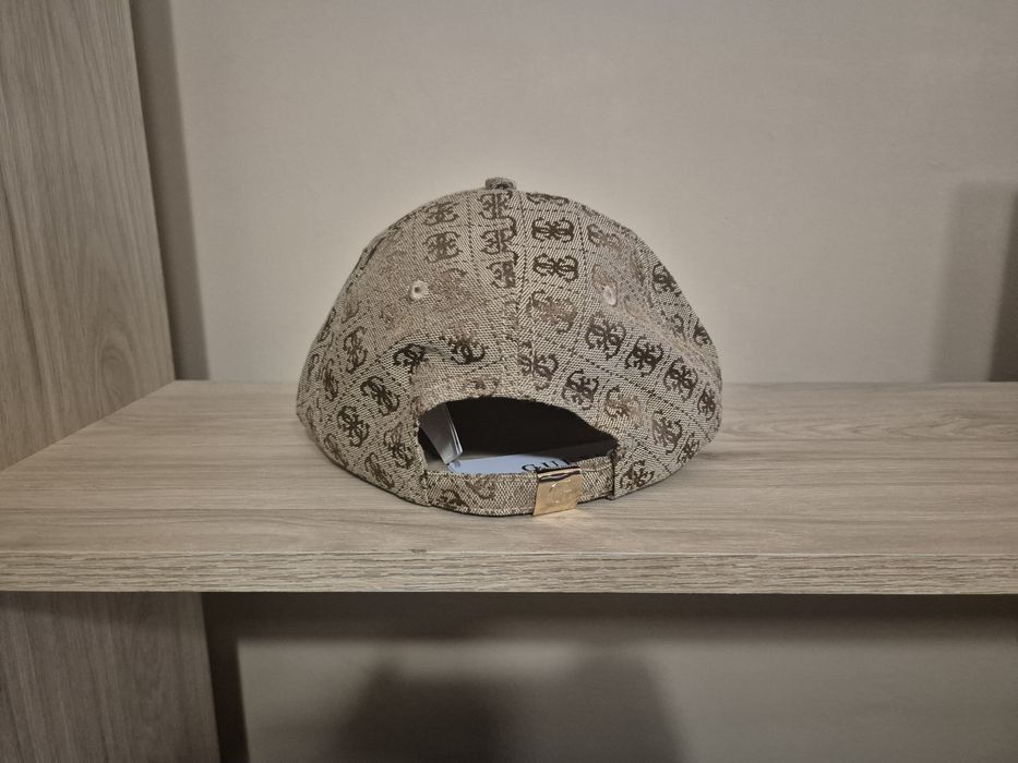 Шапка Guess unisex - GUESS KATYA Baseball cap