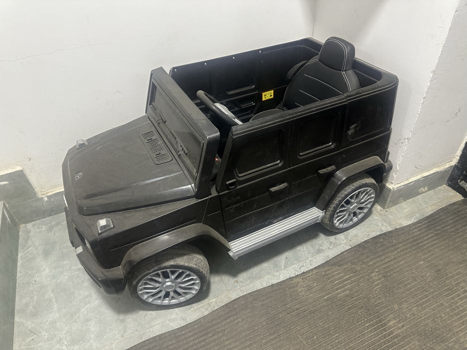 Продам детский автомобиль гелен