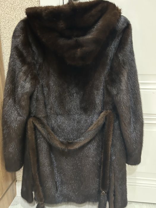 Продам норковую шубу