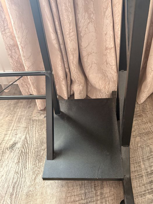 Бюро+етажерка(стилаж)+стойка за лаптоп