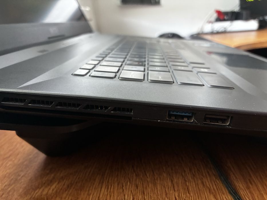 MSI Katana GF76 11UI