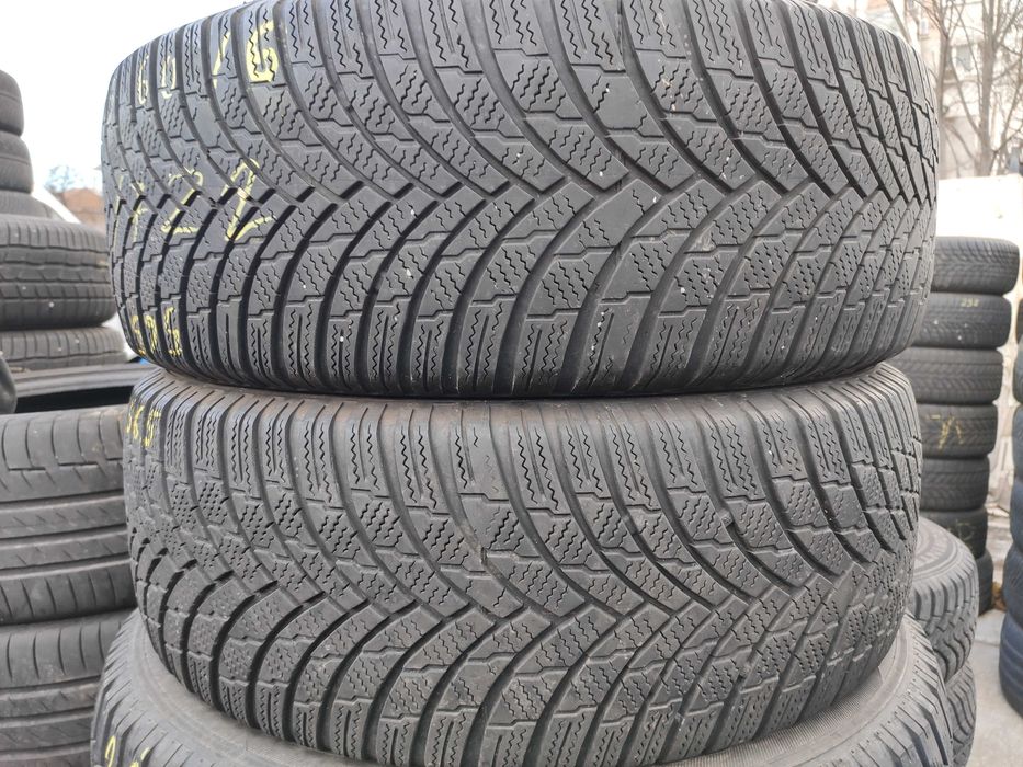 2бр Зимни гуми 215 60 16 - Firestone