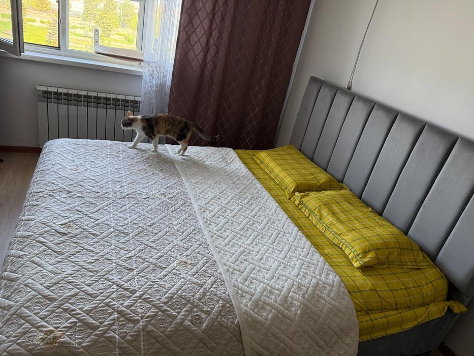 Продам кровать спальни