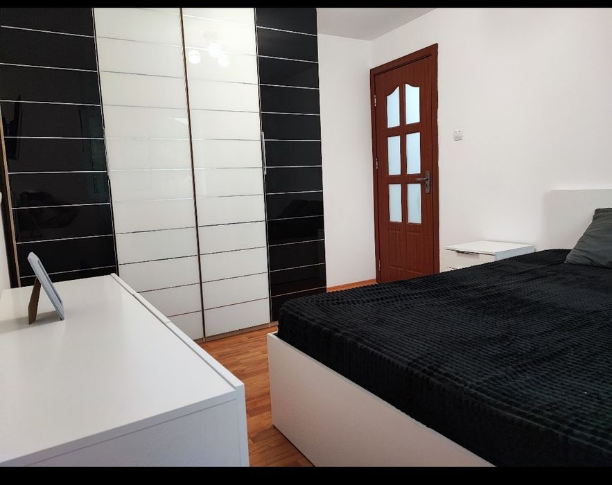 Închiriez apartament 2 camere în orașul Năsăud