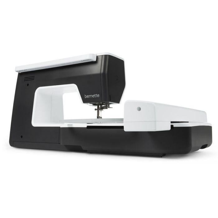 Вышивальная машина BERNETTE DECO70