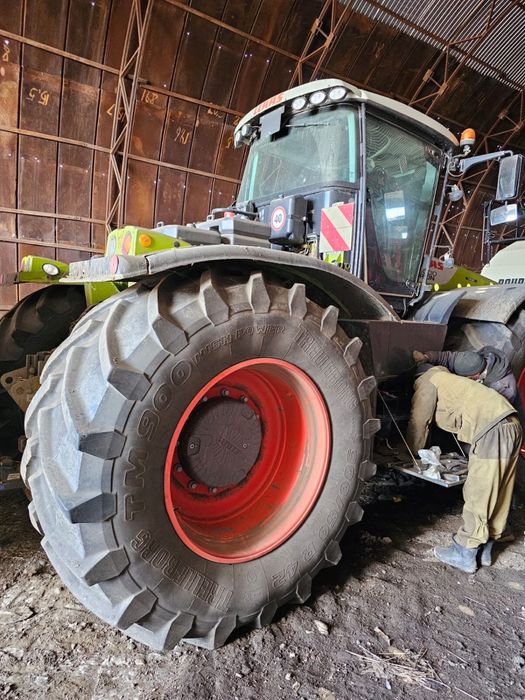 Трактор CLAAS Ксерион 5000  б/у
