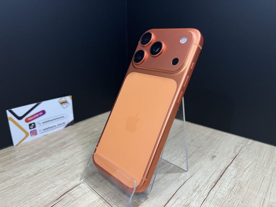 Iphone 17 Pro 256Gb Cosmic Orange Second-Hand 3 ani garanție, Telefoan