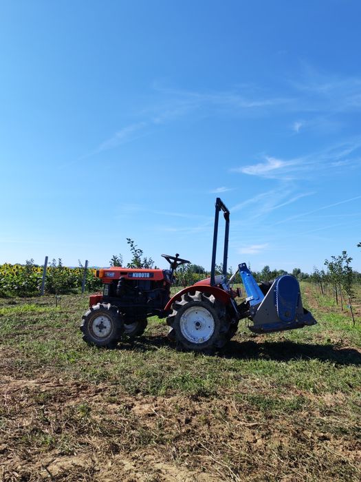 Tractor  Kubota b6000