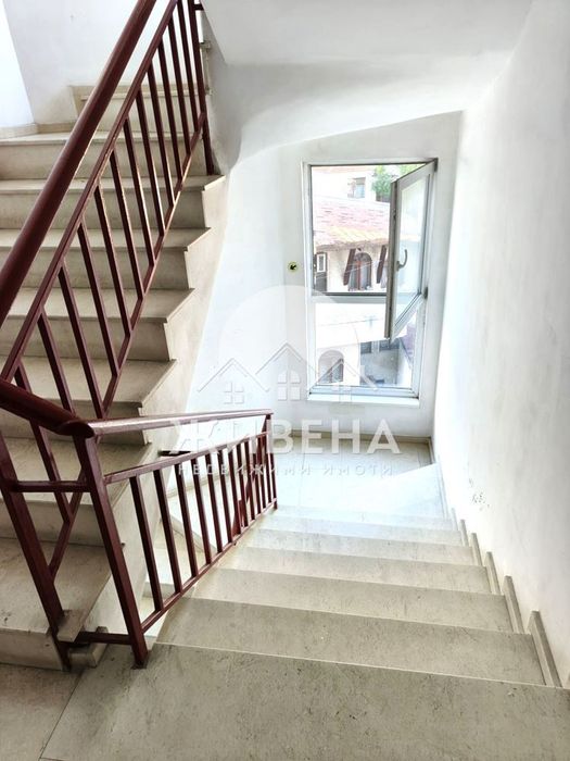 Продава 2-стаен апартамент, кв. Погребите, с паркомясто