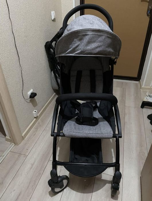 Коляска продается.