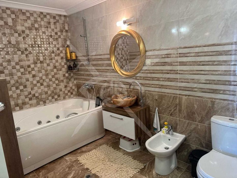 Продава се Многостаен апартамент в к.к. Слънчев бряг - 240 кв.м за 1146 €/кв.м - Снимка #8