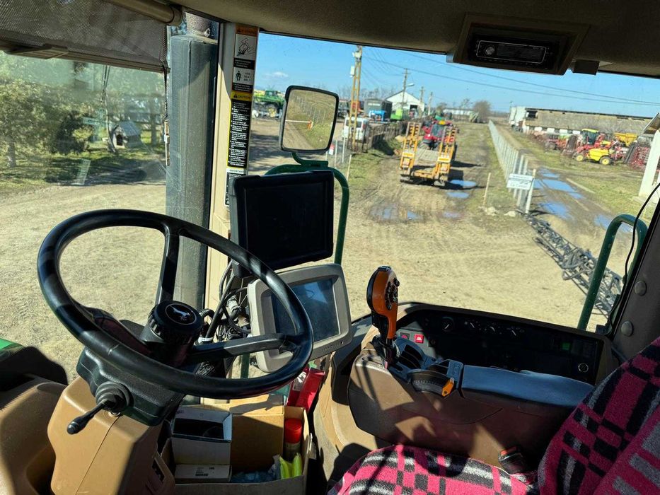 Sprayer John Deere model 4730