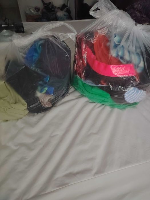 Vând lot damă M/L, 80 ron