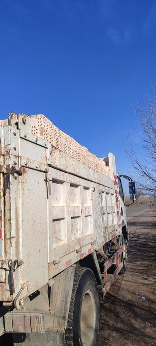 Arzon optom narxlarda pishgan gʻisht