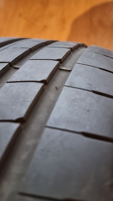 Set anvelope de vară Goodyear 235/55 R19
Dimensiune: 235/55