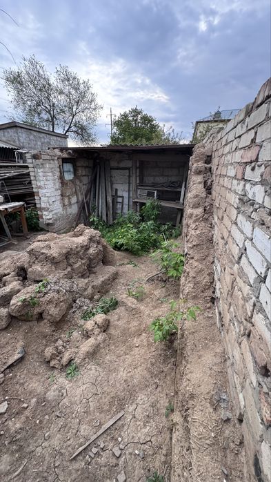 Продам Кирпичи на лом одинарные