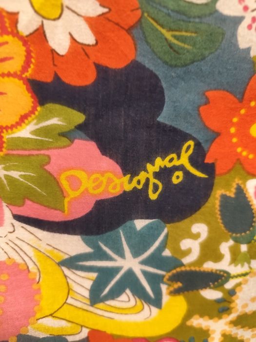 Desigual. памучен шал