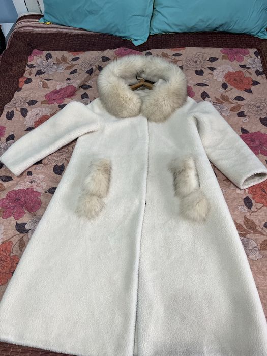 Пальто, овчина очень в хорошем сост.