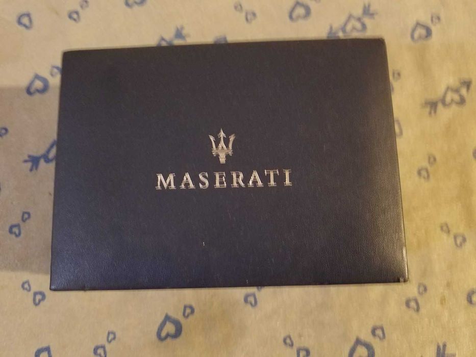 Чисто НОВ часовник Maserati