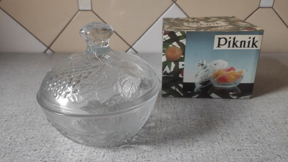 Продаю вазочка для варенья и конфет