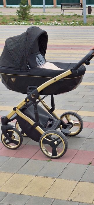 Коляска 2в1 junama