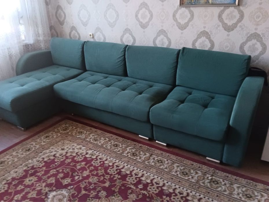 Хороший диван б/у