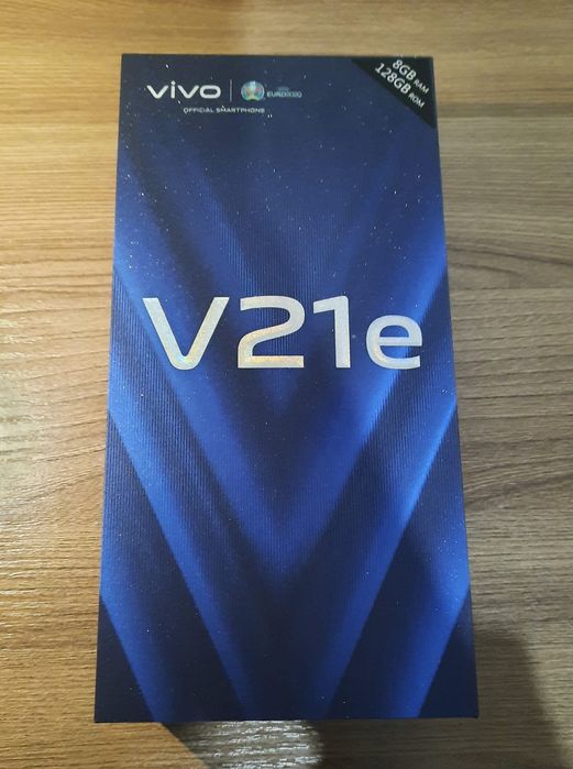 Vivo v21e 2022 идеальное состояние б/у
