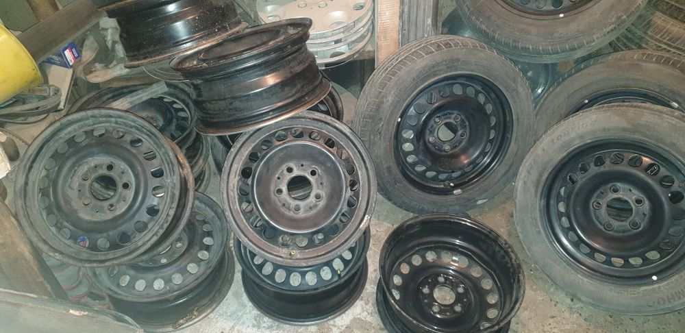 Для Мерседес , mercedes  w 124 диски ,Москвич