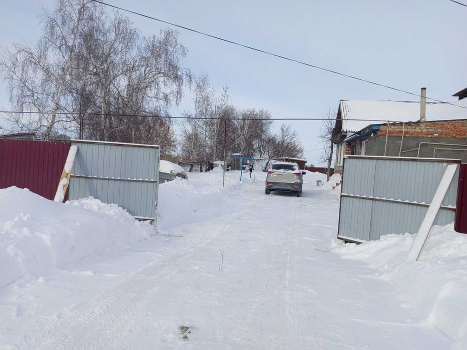 продам дом в Казахстанце(с. Октябрьское)