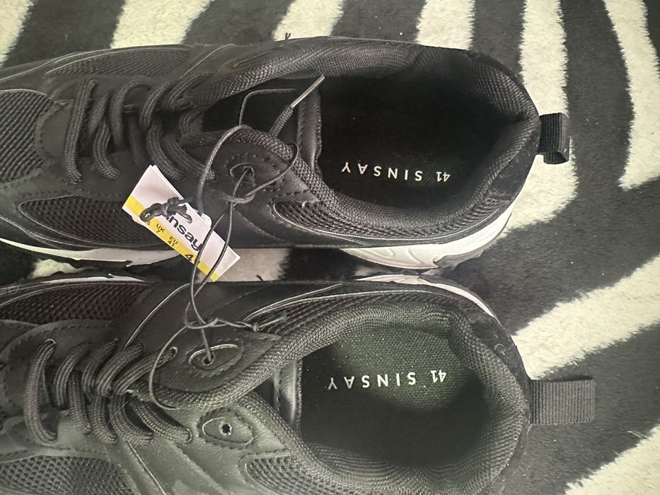 Нови маратонки 41ви номер