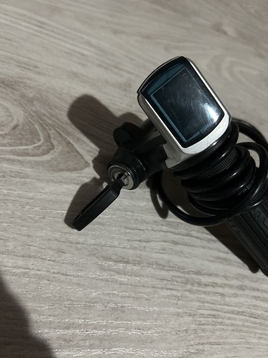 Accelerație scuter electric