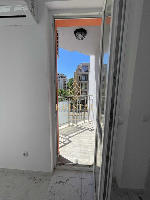 Продава се Двустаен апартамент в к.к. Слънчев бряг - 46 кв.м за 1379 €/кв.м - Снимка #8