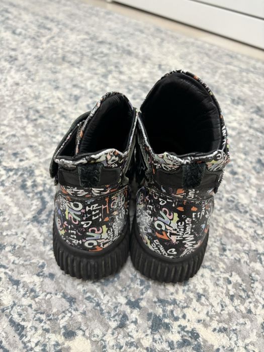 Полуботиночки на девочку