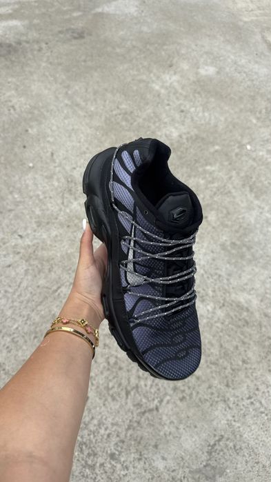 Nike Tn Reflective