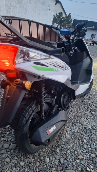 Продам м8 новый под стант