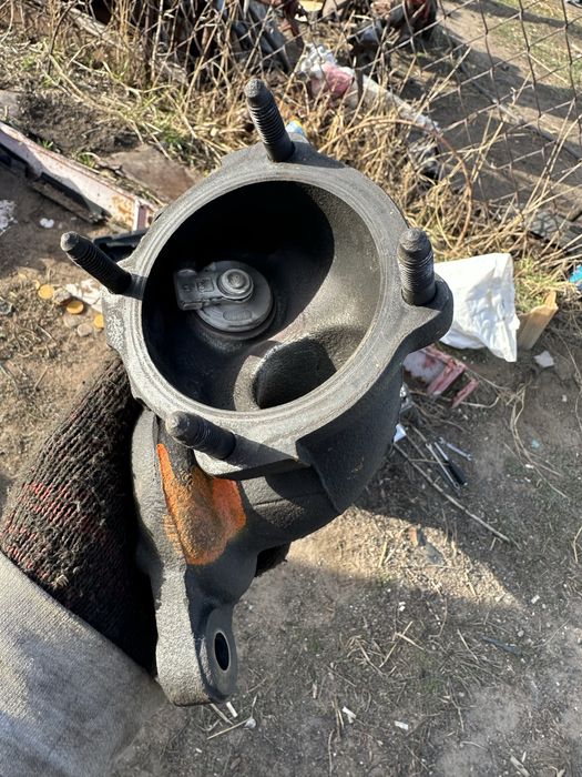 Продам колектор турбины ауди . А3-ТТ,гольф 4