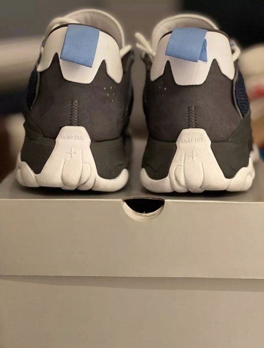 - Jordan Delta 2 x CLOT Flint