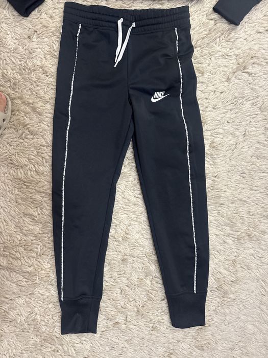 Комплект”NIKE” за всеки ден и спорт