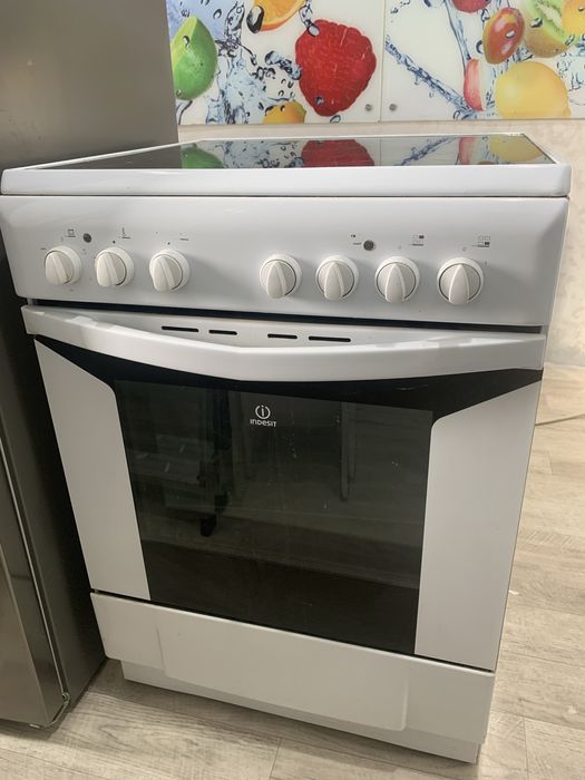 Продам электроплиту