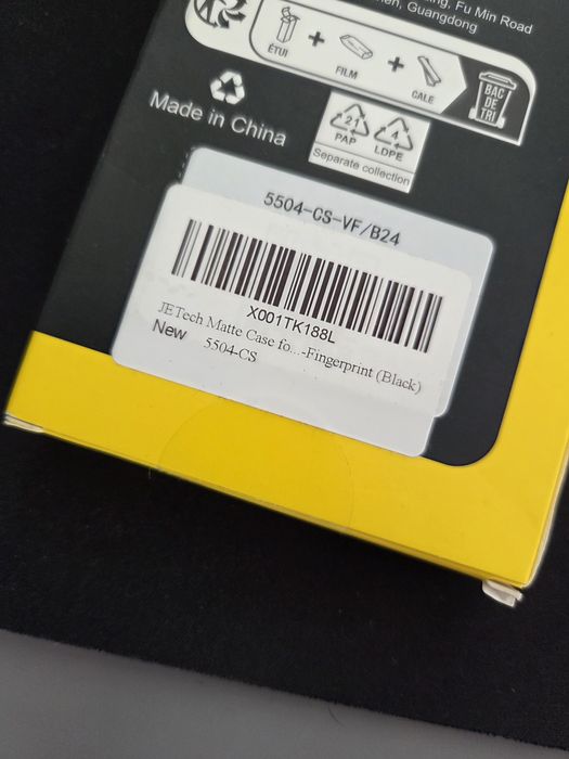 Husa IPhone 15 neagră mat