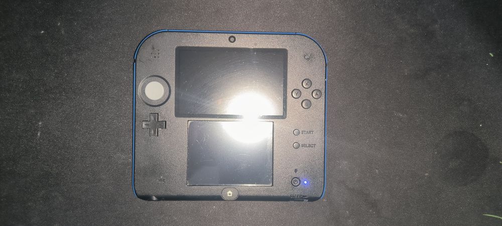 Nintendo 2ds modat albastru negru reconditionat